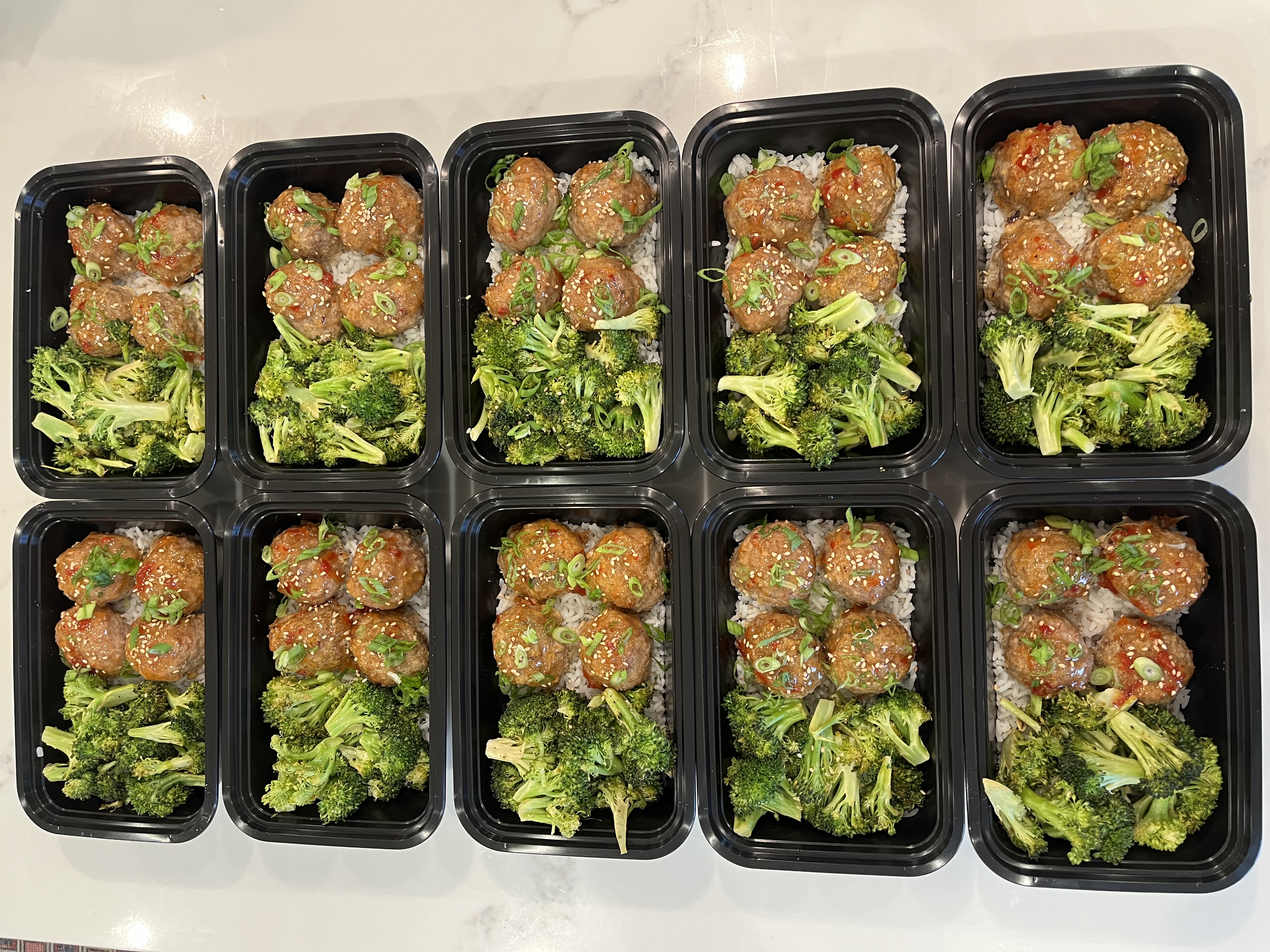 Meatballs with broccoli meal prep